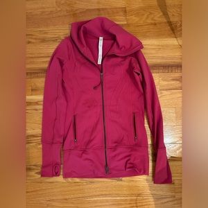 NWOT LULULEMON IN STRIDE JACKET